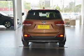 2015款起亚索兰托L 2.4GDI五座4WD精英版