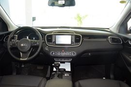 2015款起亚索兰托L 2.4GDI五座4WD精英版