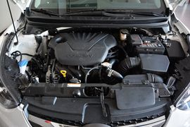 2015款现代朗动1.6L自动领先型
