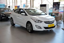 2015款现代朗动1.6L自动领先型
