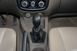 2015款五菱宏光V 1.5L实用型