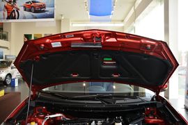 2015款雷诺科雷傲2.0L两驱标准版