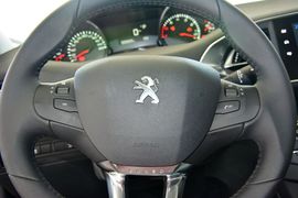 2015款标致308S 1.6T自动劲驰版