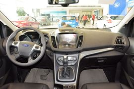 2015款福特翼虎1.5L GTDi四驱精英型