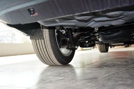 2015款比亚迪M6 2.4L自动豪华型