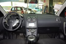 2015款日产逍客2.0XL 酷火 CVT两驱