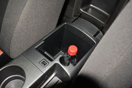 2015款日产逍客2.0XL 酷火 CVT两驱