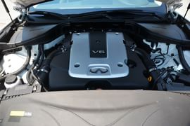 2015款英菲尼迪Q70L 2.5L豪华版