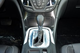 2015款别克君威1.6T精英技术型