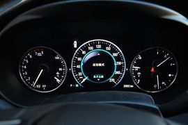 2014款别克昂科威28T旗舰运动版