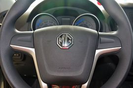 2015款名爵锐行1.4TGI手动精英版