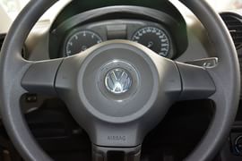 2015款大众捷达1.4L手动时尚型