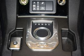 2015款路虎发现四3.0 V6 SC HSE Luxury
