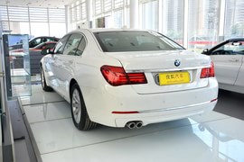 2013款宝马730Li豪华型