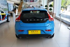 2015款沃尔沃V40 1.6T智逸版
