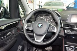 2015款宝马218i Gran Tourer