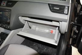 2015款斯柯达明锐1.6L自动逸俊版到店实拍