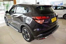 2015款本田缤智1.8L CVT四驱旗舰型