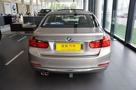 2015款宝马328Li时尚型