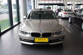 2015款宝马328Li时尚型