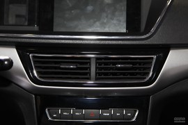 长安欧尚重庆车展实拍