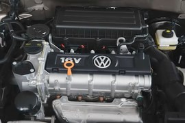 2014款大众宝来1.6L手动时尚型