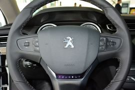 2014款标致408 1.8L自动豪华版