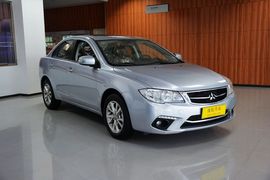 2013款三菱风迪思1.8L自动旗舰型 国IV