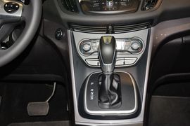 2015款福特翼虎2.0L GTDi四驱精英型