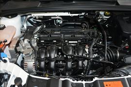 2012款福特福克斯三厢1.6L手动风尚型