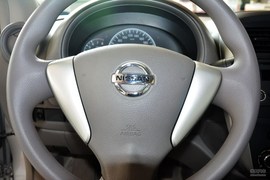 2014款日产阳光1.5XE MT舒适版