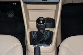 2015款大众捷达1.6L手动舒适型