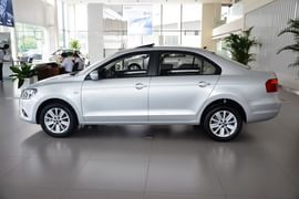 2015款大众捷达1.6L手动舒适型