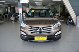2015款现代全新胜达2.4L自动四驱智能型
