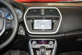 2014款铃木锋驭1.6 CVT尊贵型