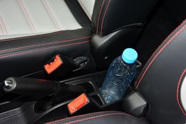 2014款长城M4 1.5L两驱豪华型