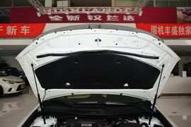 2015款丰田凯美瑞Hybrid 2.5HG豪华导航版