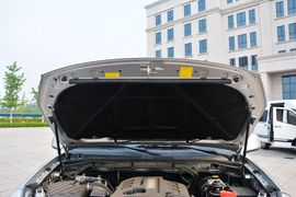 2014款福田拓陆者 S系列 2.8L柴油四驱至尊超豪华版