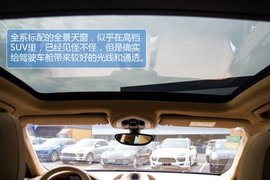 2015保时捷 Cayenne Turbo试驾实拍