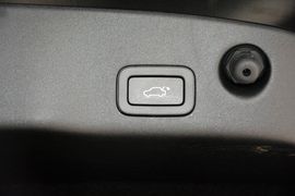 2015款捷豹XJL 3.0 SC 四驱全景商务版