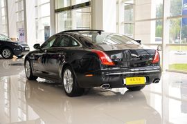 2015款捷豹XJL 3.0 SC 四驱全景商务版