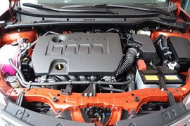 2015款丰田雷凌1.6G CVT橙色限量版
