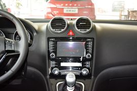 2015款哈弗H6 升级版 1.5T 手动两驱尊贵型
