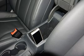 2015款奥迪Q3 35TFSI舒适型