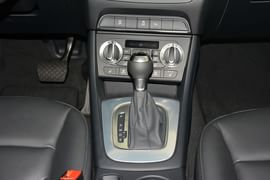 2015款奥迪Q3 35TFSI舒适型