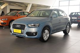 2015款奥迪Q3 35TFSI舒适型