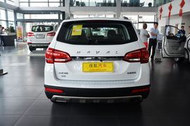2015款哈弗H6 运动版 1.5T自动两驱尊享型