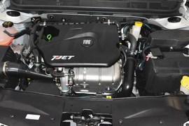 2015款菲亚特菲翔1.4T自动劲享版