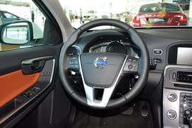 2015款沃尔沃V60 2.0T T5智雅版