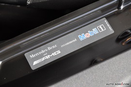 2009款奔驰SL63 AMG